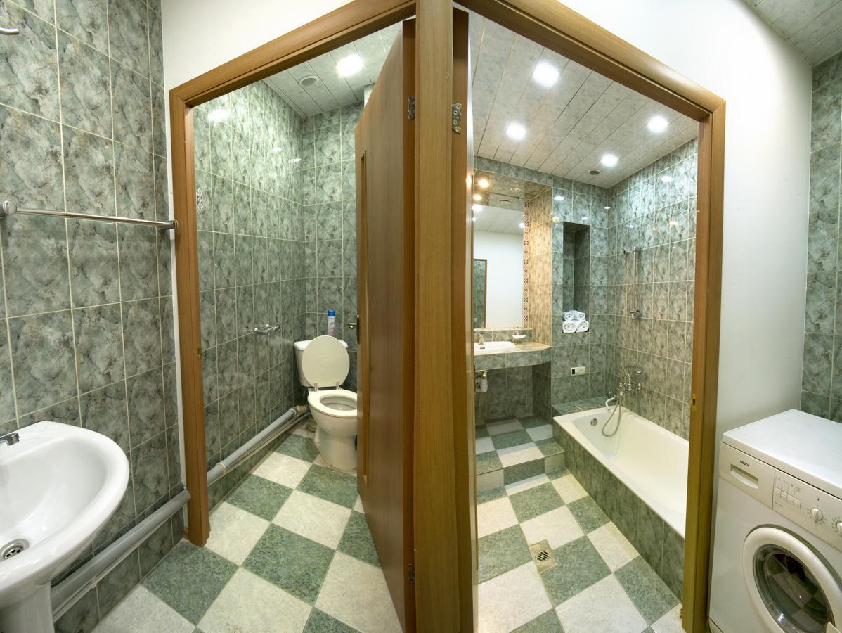Magnolia Hostel Yerevan Exterior photo