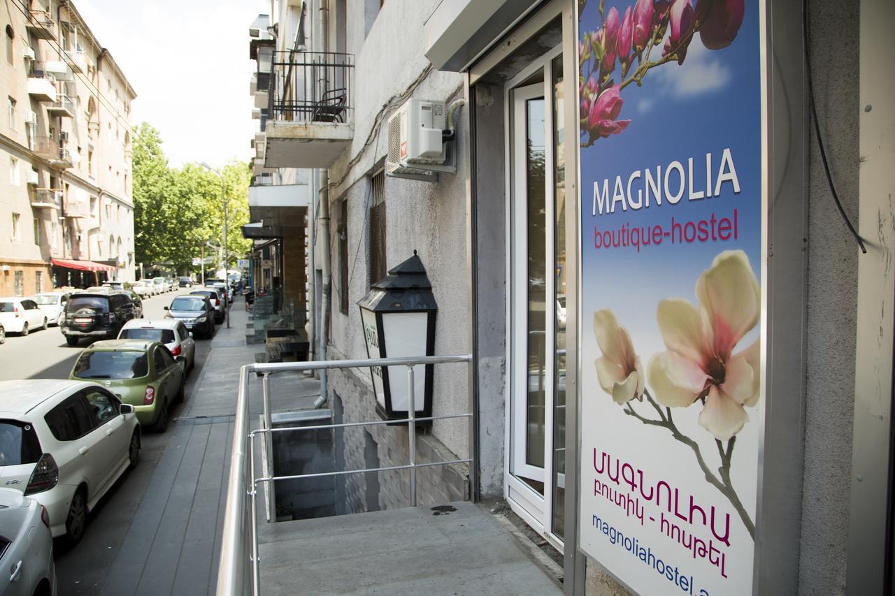 Magnolia Hostel Yerevan Exterior photo